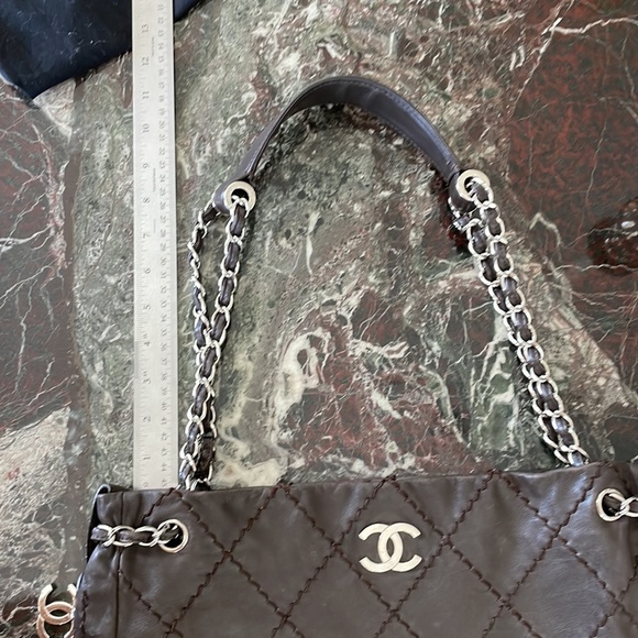 Chanel - Picture 14 of 14